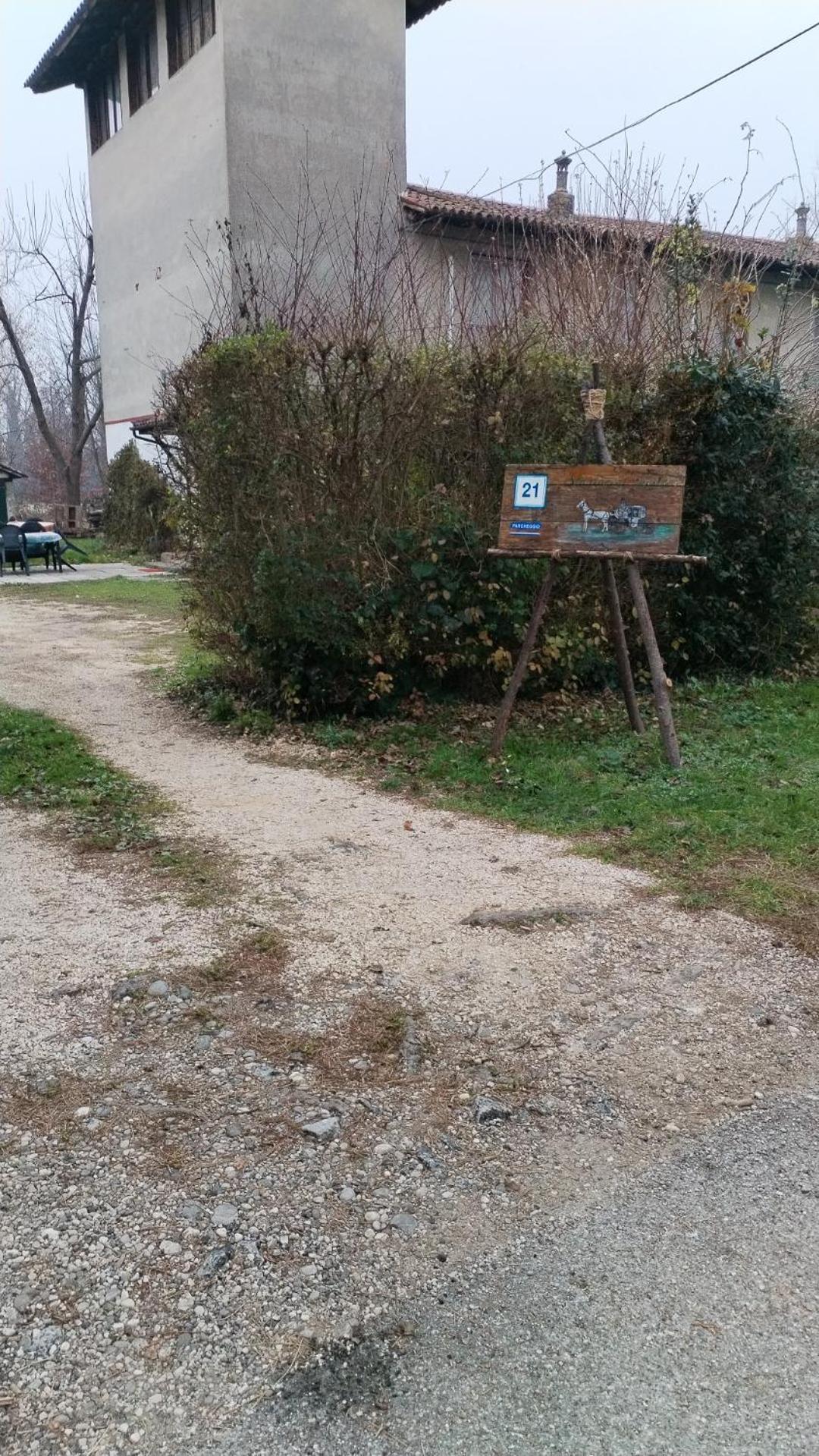 Stasion Di Pueste Nogaredo Εξωτερικό φωτογραφία