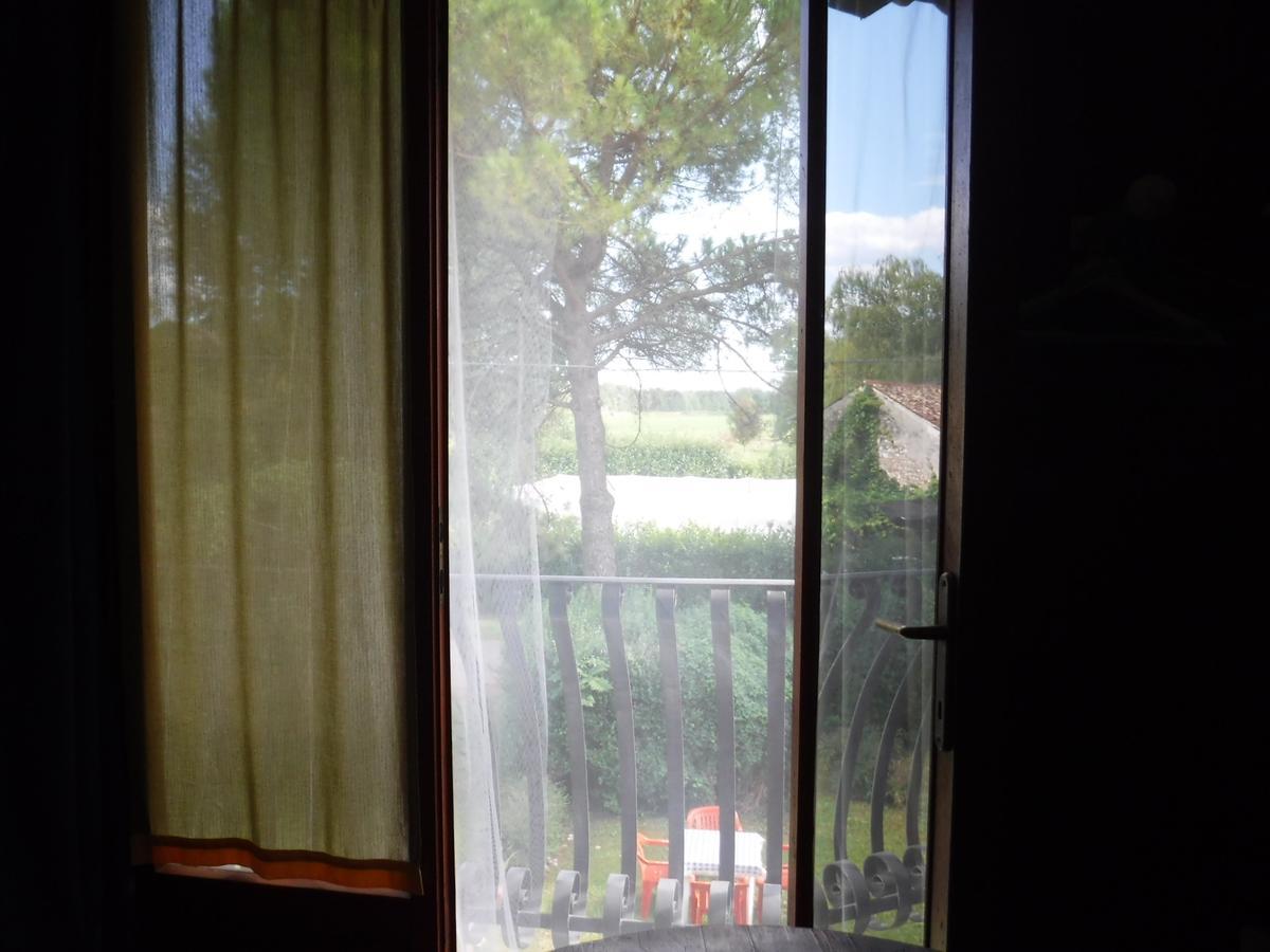 Stasion Di Pueste Nogaredo Εξωτερικό φωτογραφία